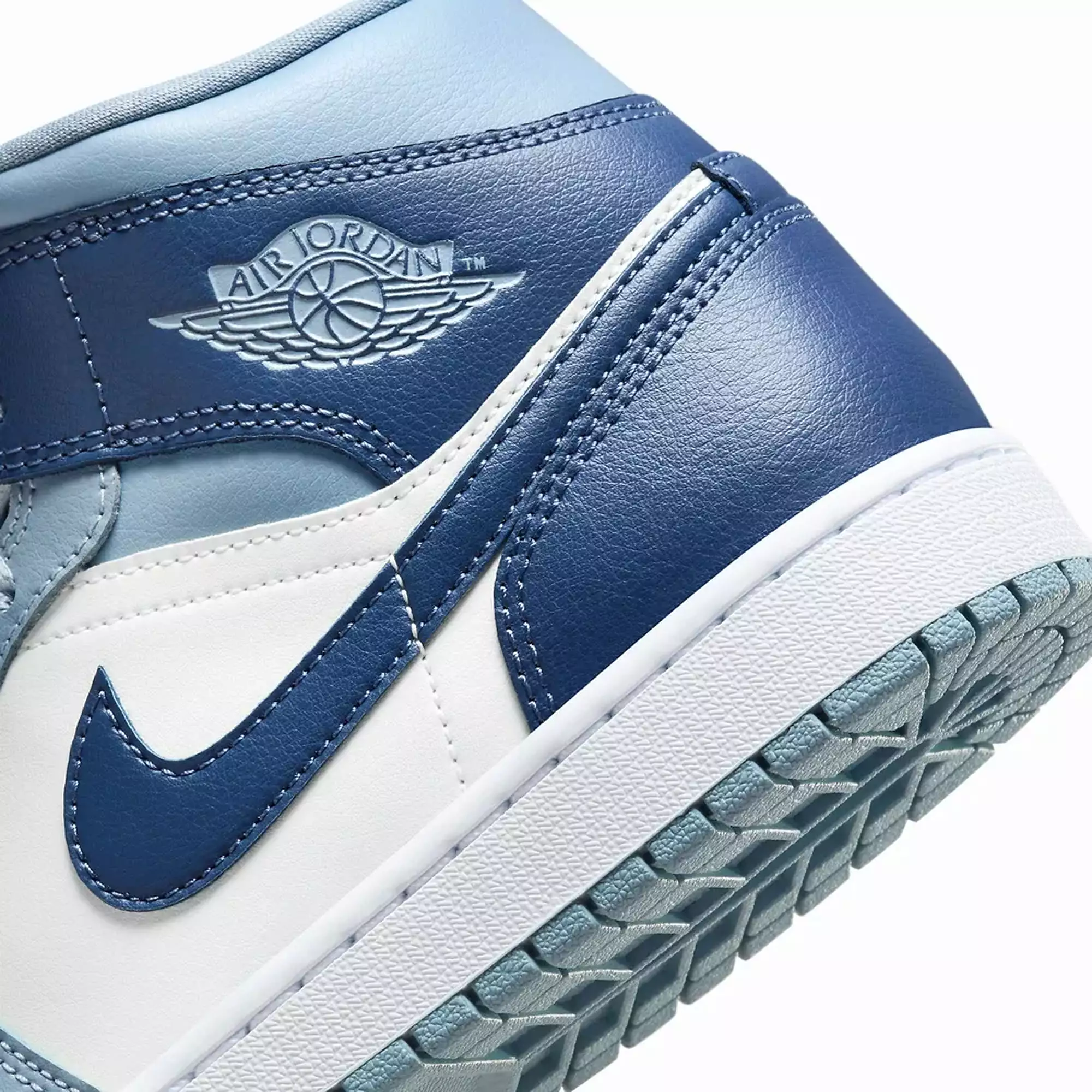 AIR JORDAN 1 MID 'SAIL/DIFFUSED BLUE-BLUE GREY-WHITE'