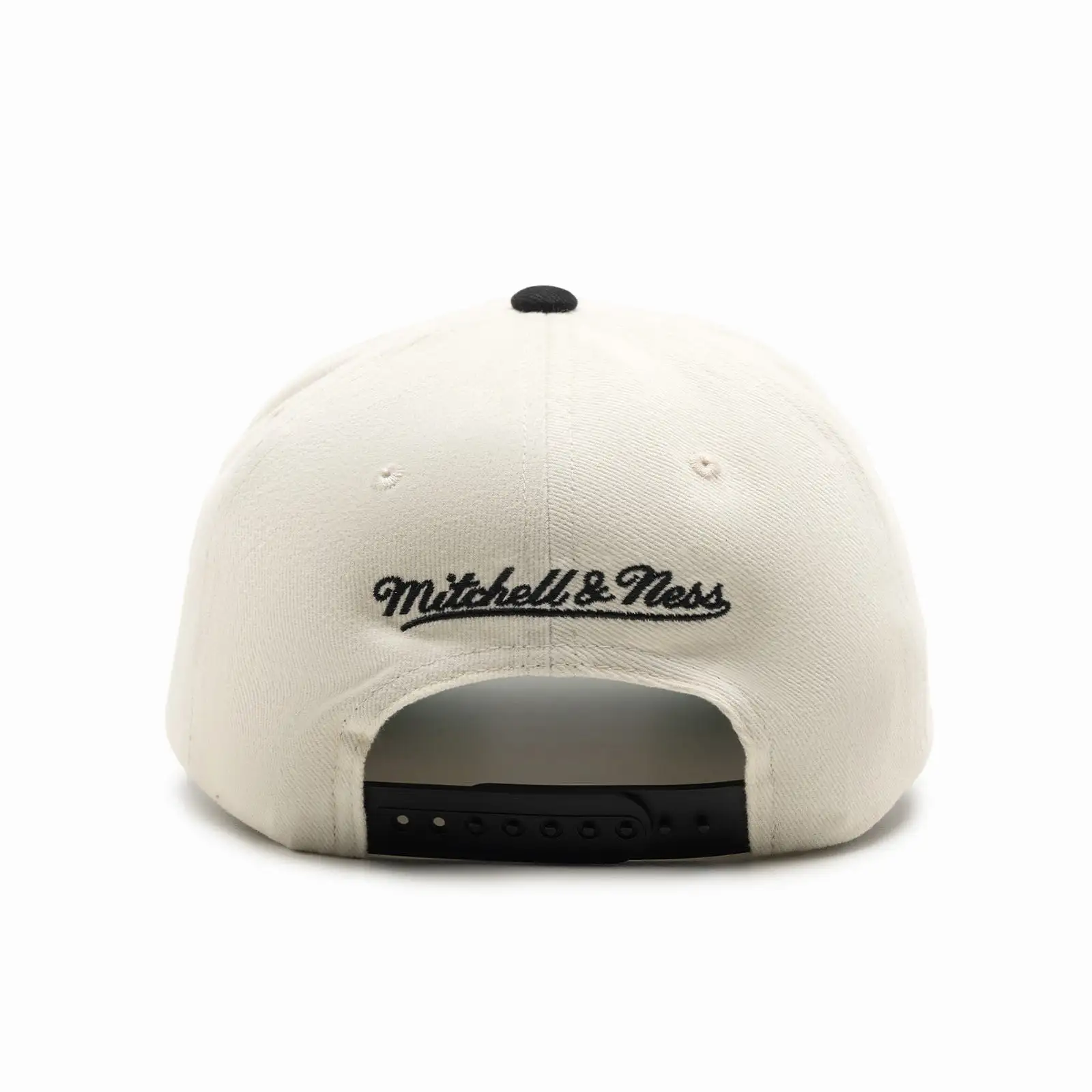 Chicago Bulls 1991 Final Versus Deadstock Snapback - Off White