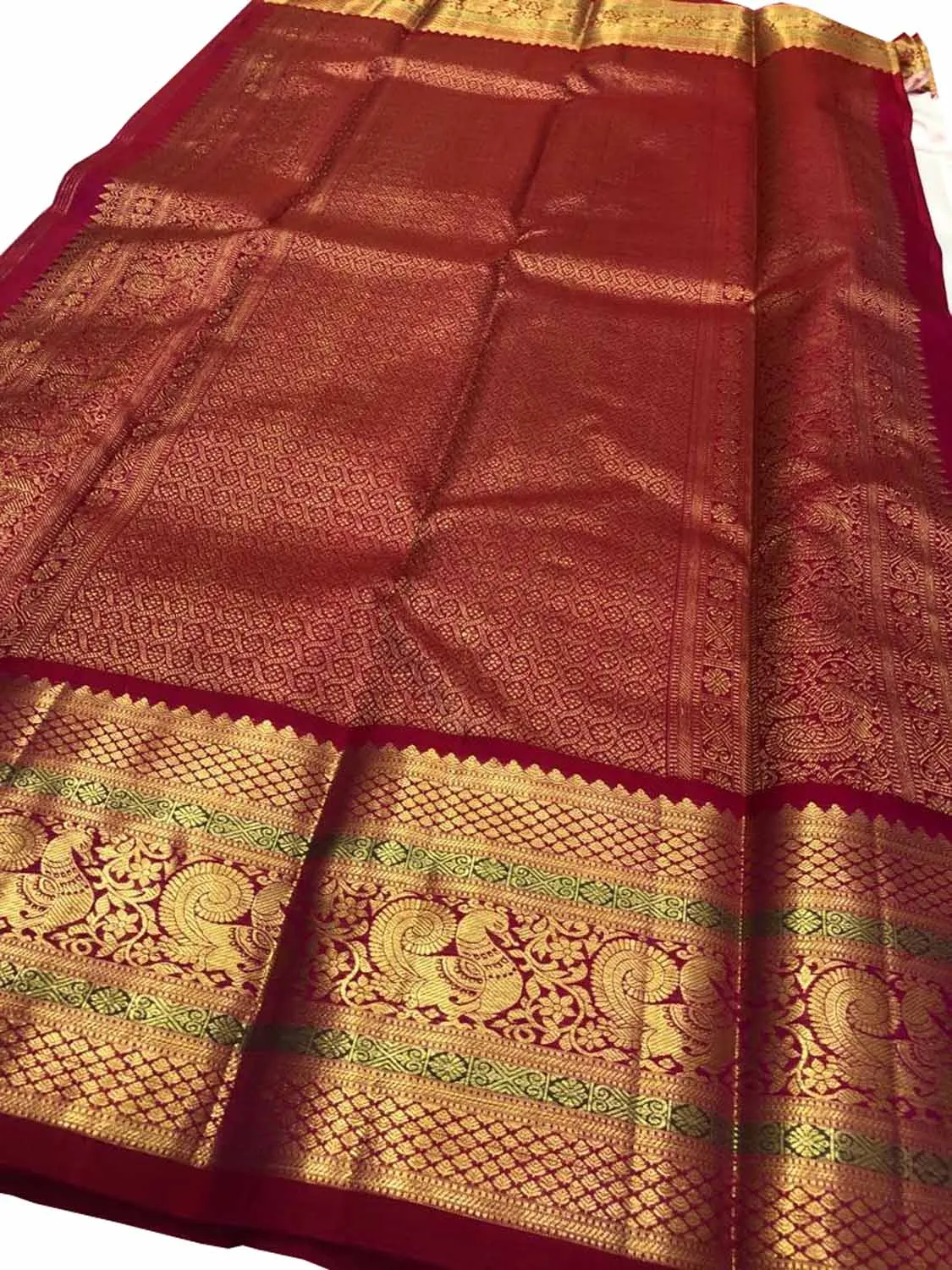 Elegant Off White Kanjeevaram Handloom Pure Silk Saree