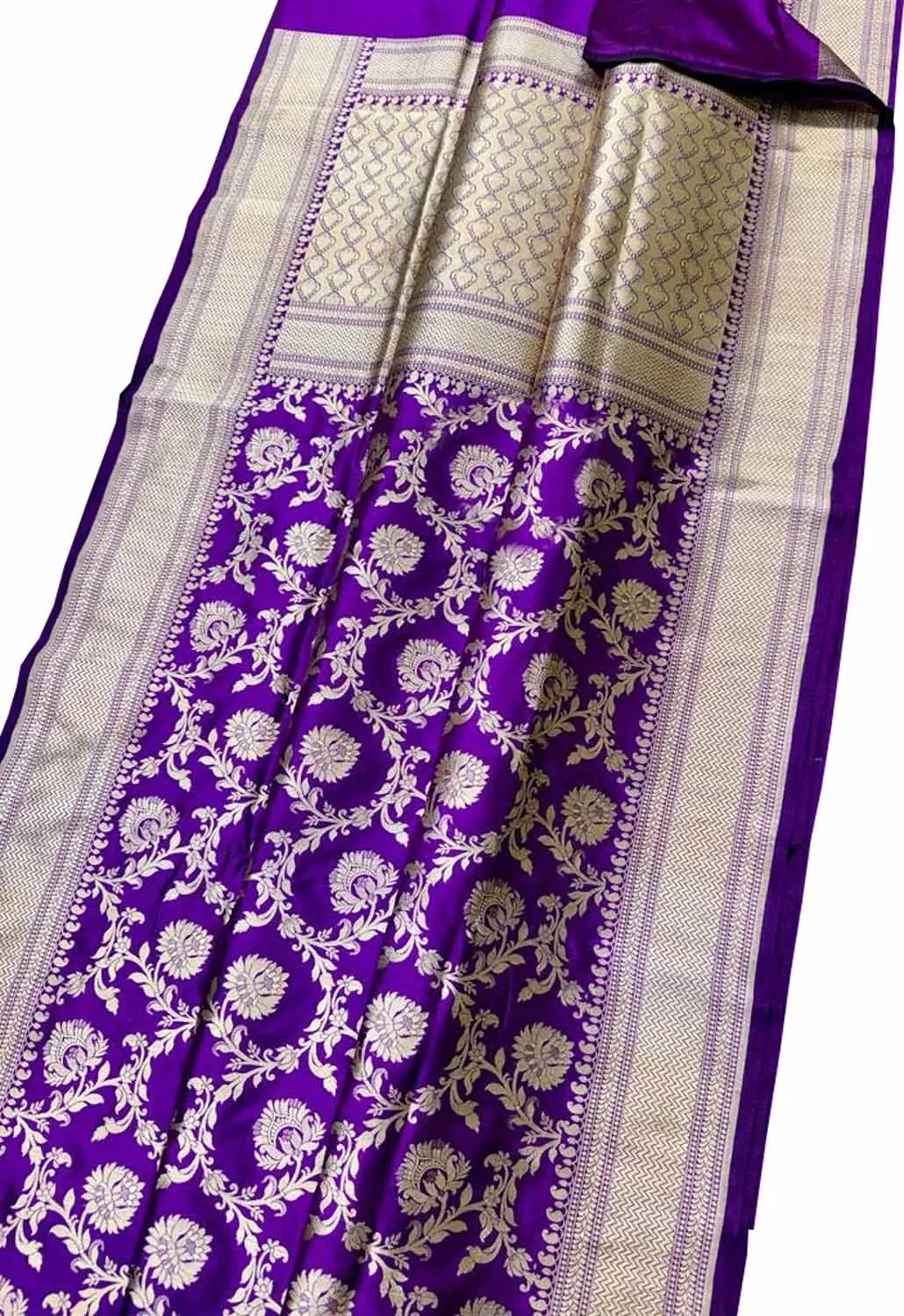 Elegant Purple Banarasi Handloom Pure Katan Silk Saree