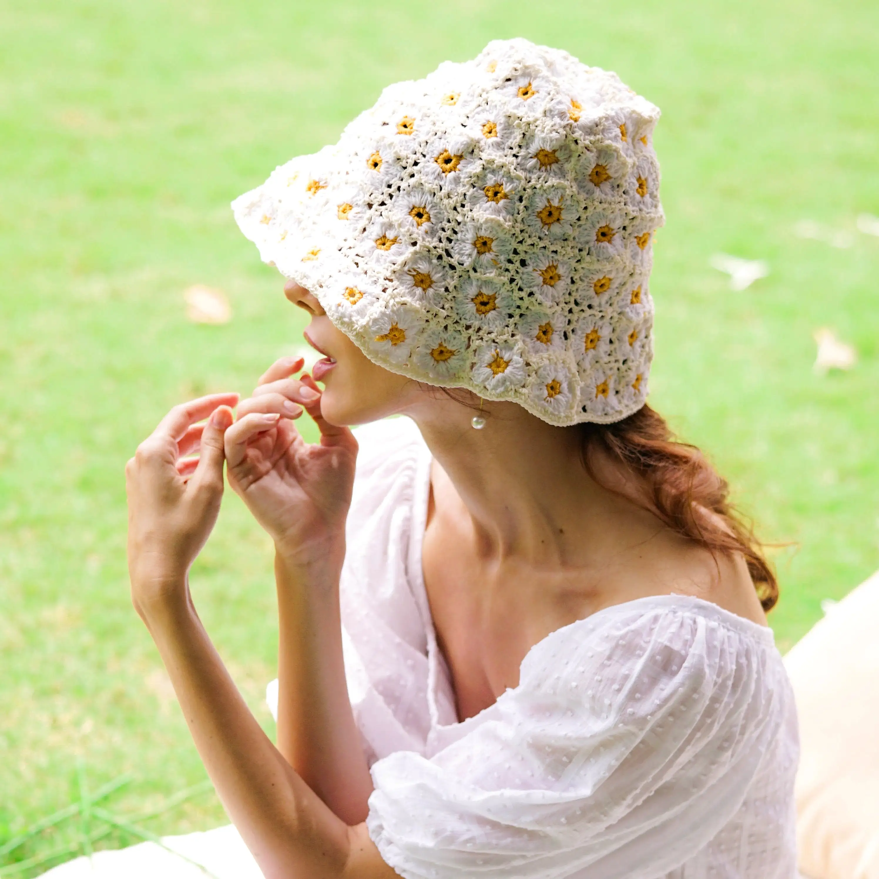 FLORA Crochet Hat, in Off White