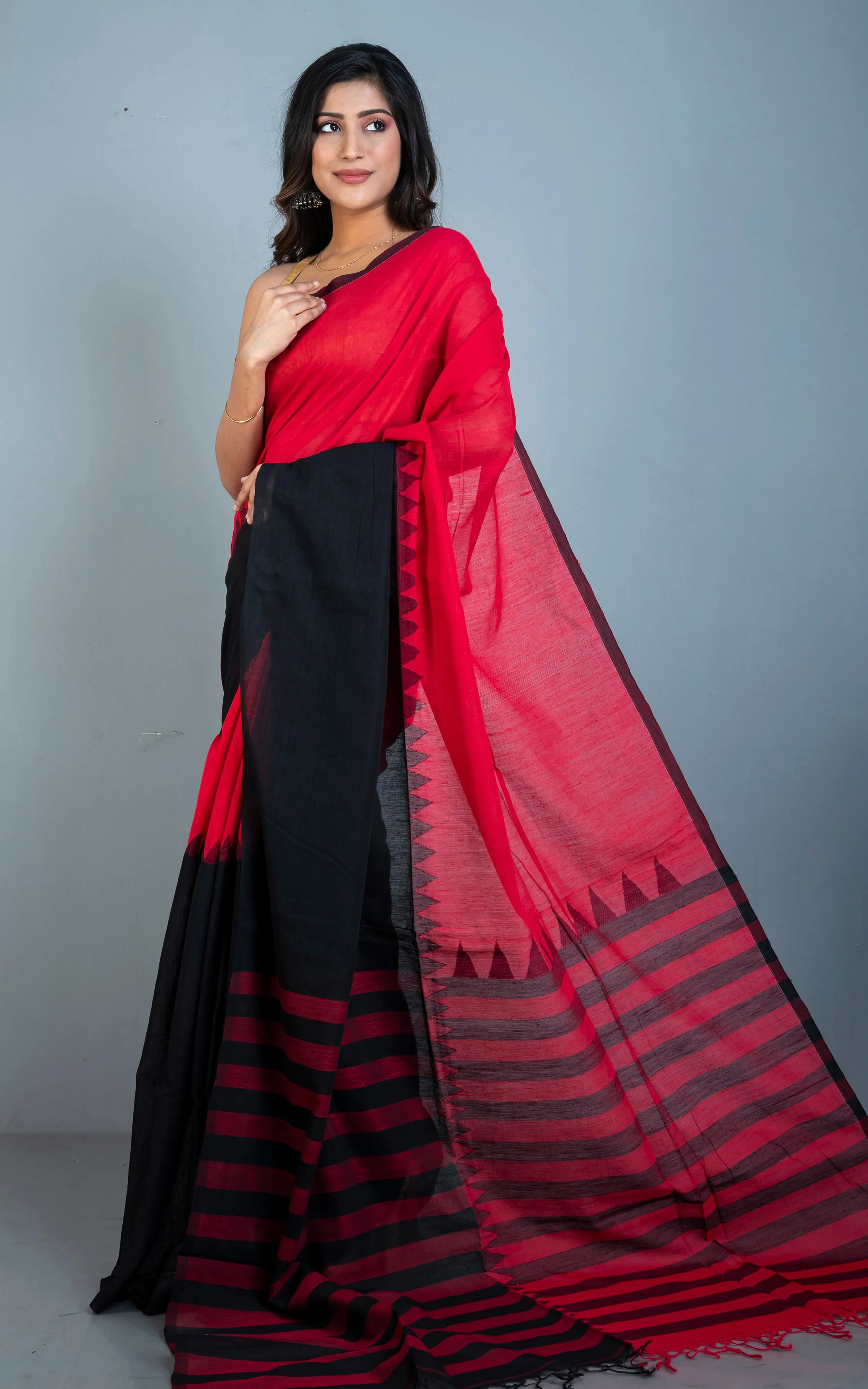 Half and Half Designer Soft Cotton Khaddar Saree in Red and Black