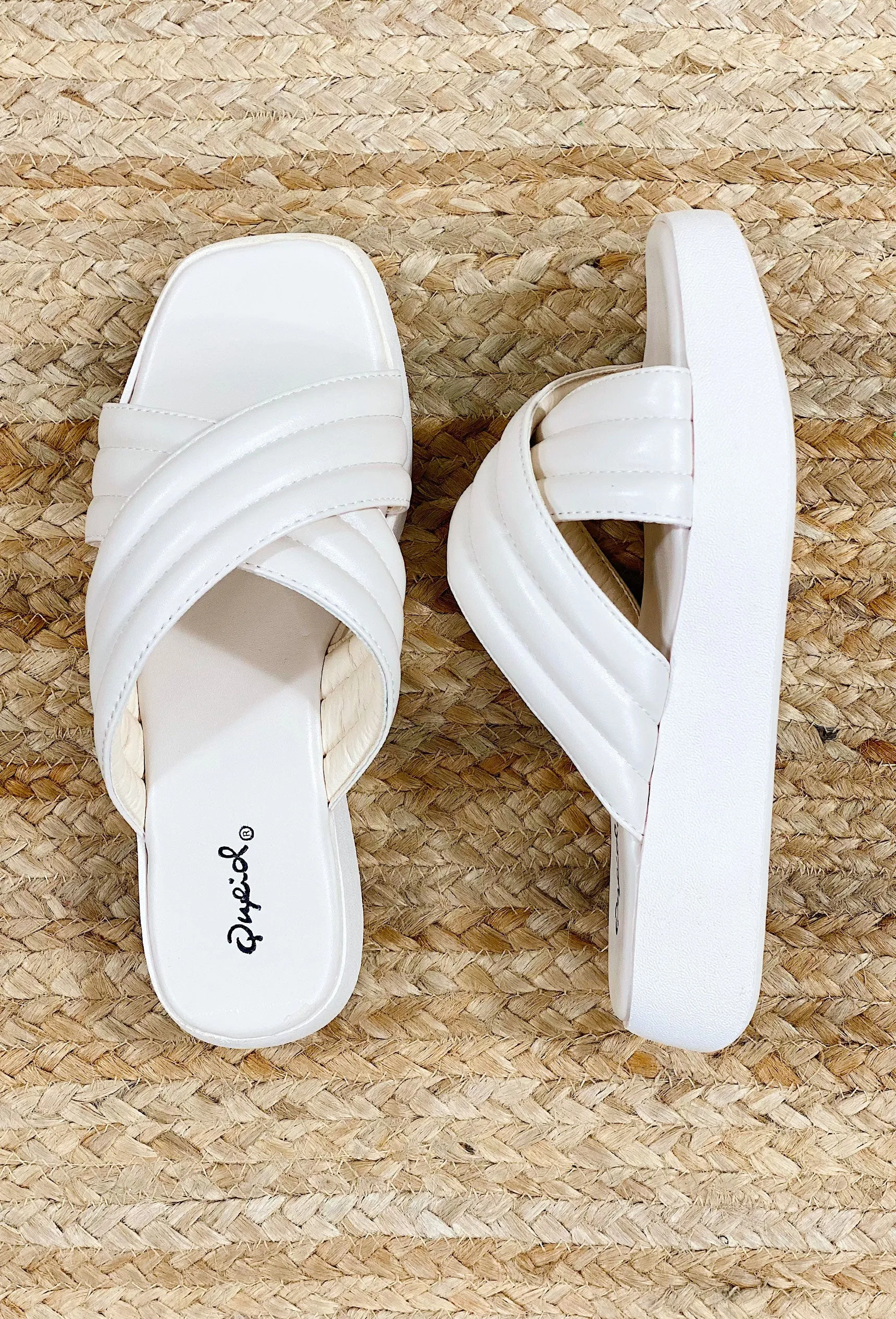 Hampley Off White Sandals