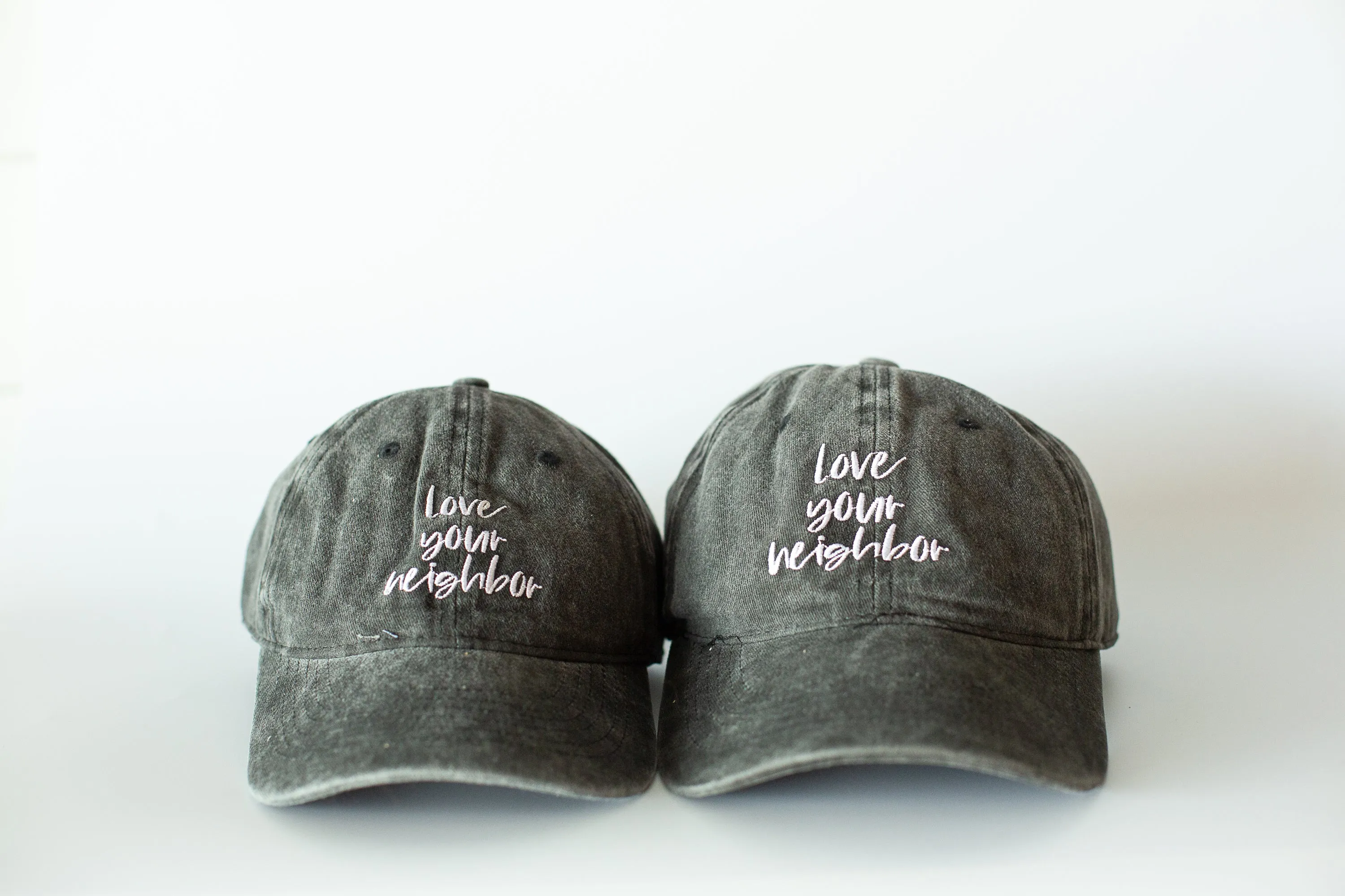 Love your neighbor -  Baseball Cap - Washed Black | 2 sizes