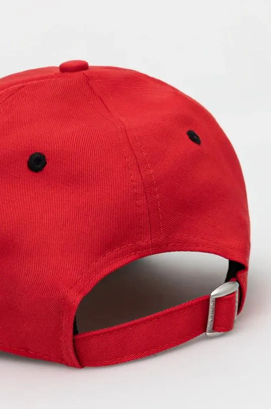 New Era cotton baseball cap NBA SIDE PATCH 9FORTY® CHICAGO BULLS red color with an application 60565137