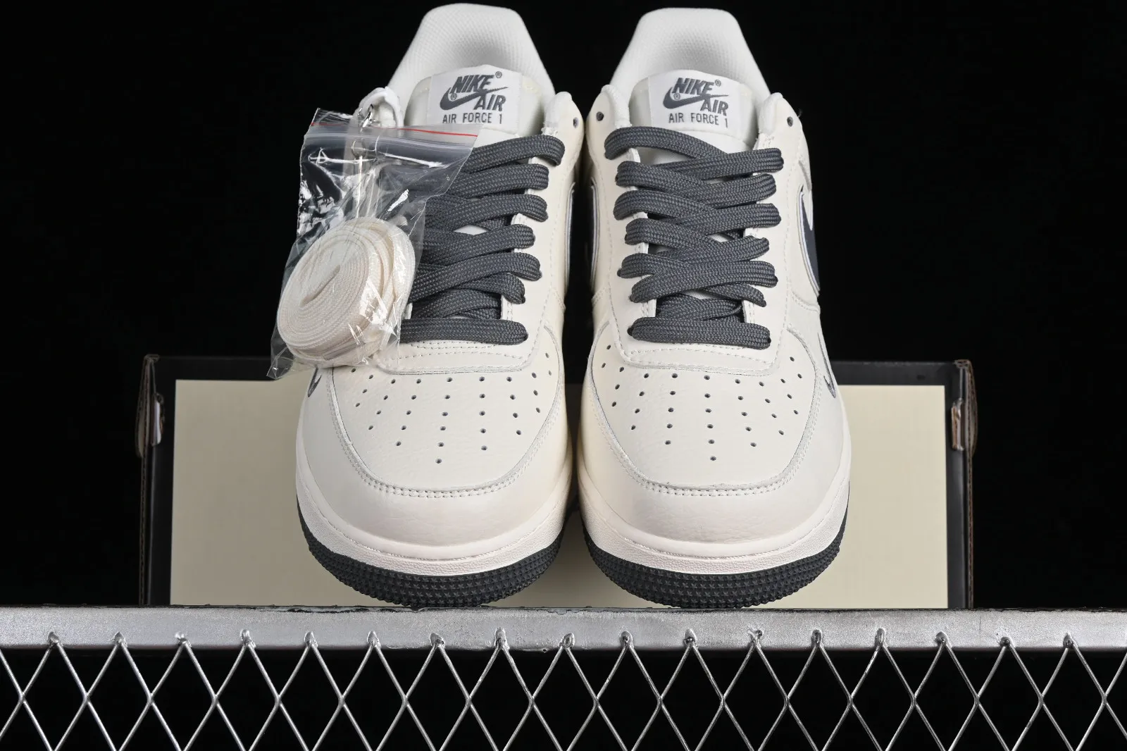 Nike Air Force 1 07 Low Keep Fresh Off White Grey BM2023-105