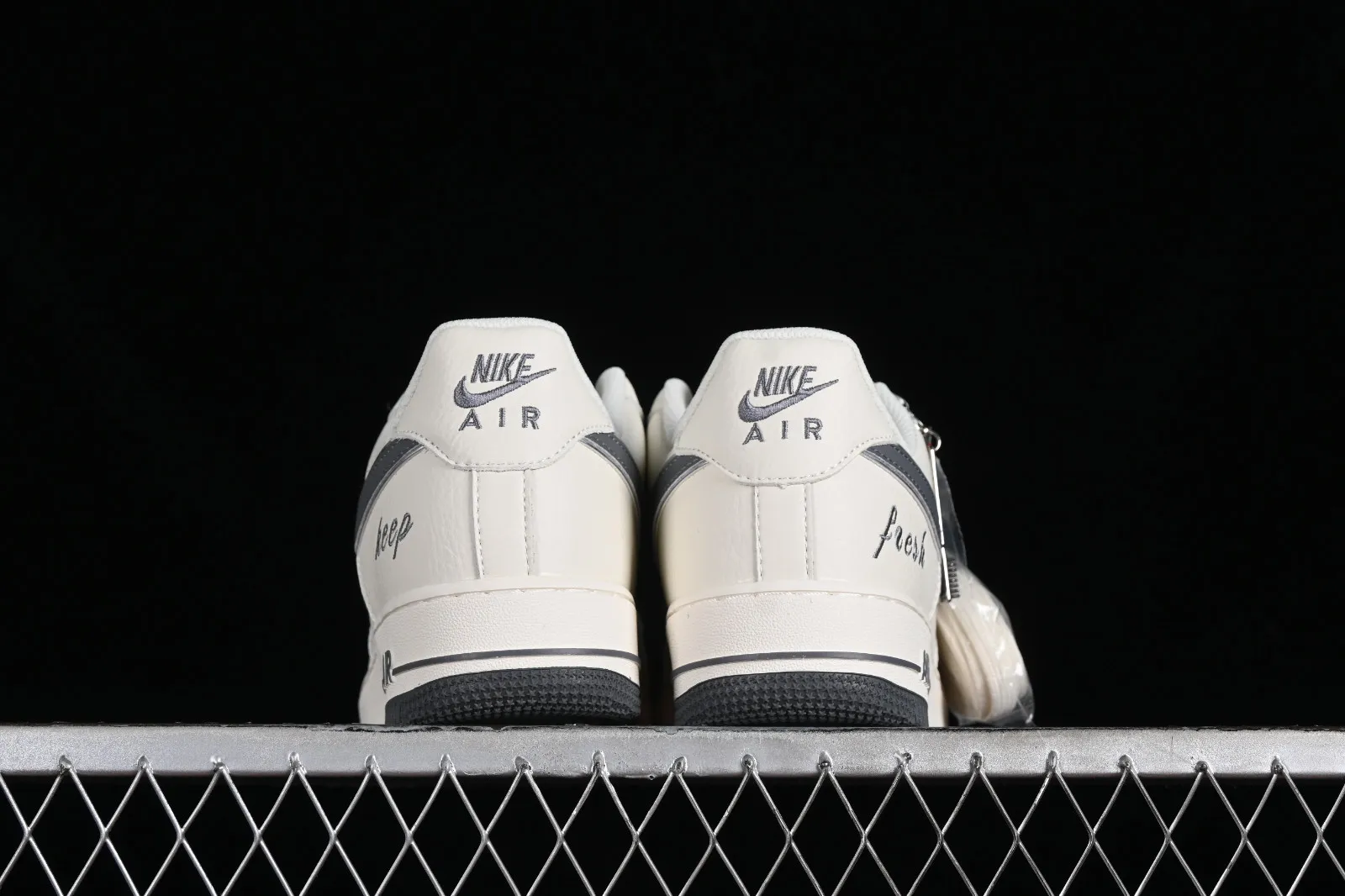 Nike Air Force 1 07 Low Keep Fresh Off White Grey BM2023-105