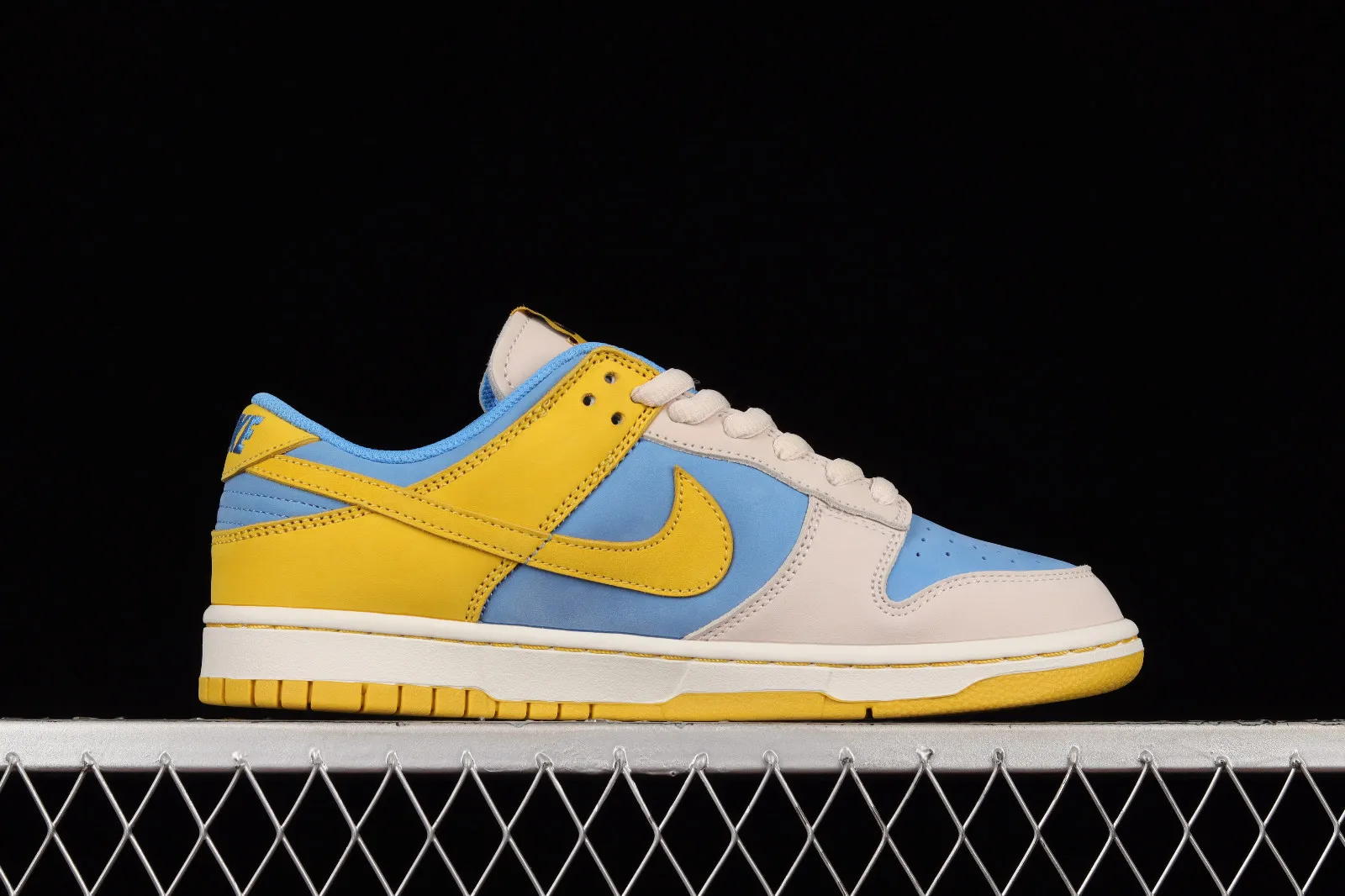 Nike SB Dunk Low Kobe Navy Blue White Yellow LF2428-002