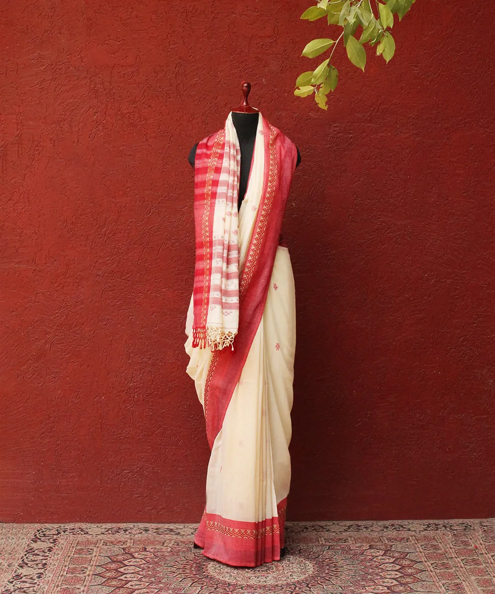 Off White Handloom Cotton Jamdani Saree With Red Border